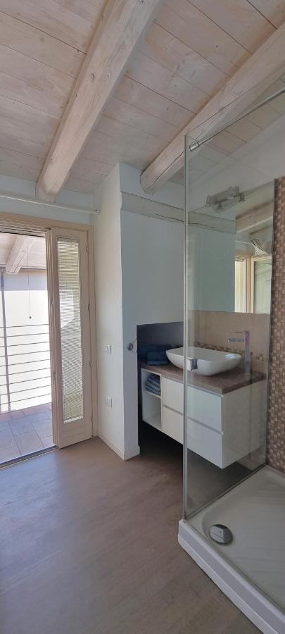 La Piccola Goccia Desenzano-Goccia Di Lago Desenzano del Garda Kültér fotó